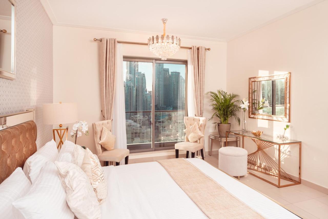 Elite Royal Apartment - Panoramic Full Burj Khalifa, Fountain & Skyline View - Baron Dubai Bagian luar foto
