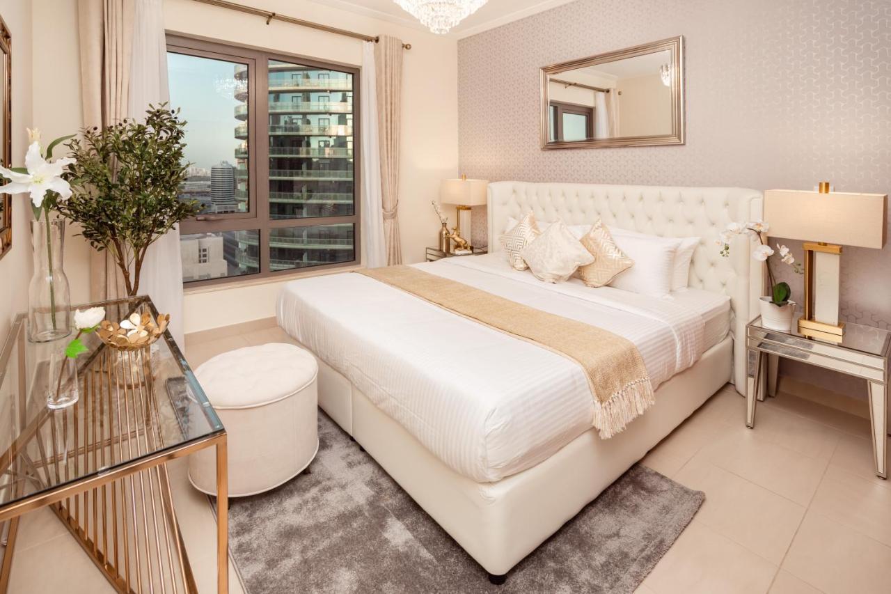 Elite Royal Apartment - Panoramic Full Burj Khalifa, Fountain & Skyline View - Baron Dubai Bagian luar foto